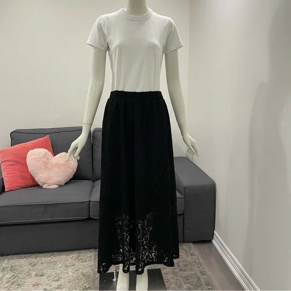 NWT KAFFE KAnomi Lace Skirt Size Medium (Danish 38) Elastic Waist Half Lining - Picture 8 of 15